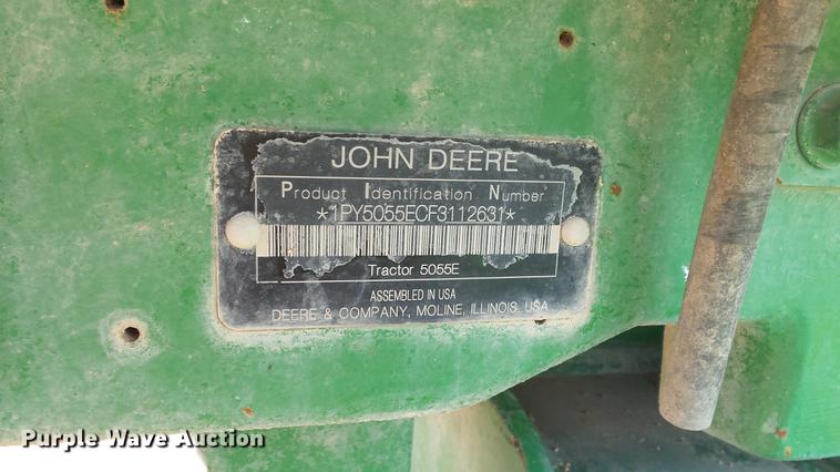 image for item ET9335 2015 John Deere 5055E tractor