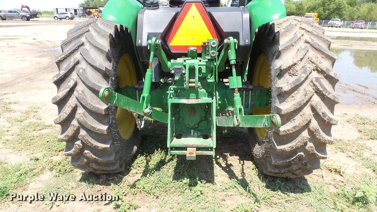 image for item ET9335 2015 John Deere 5055E tractor