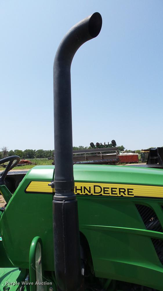 image for item ET9335 2015 John Deere 5055E tractor