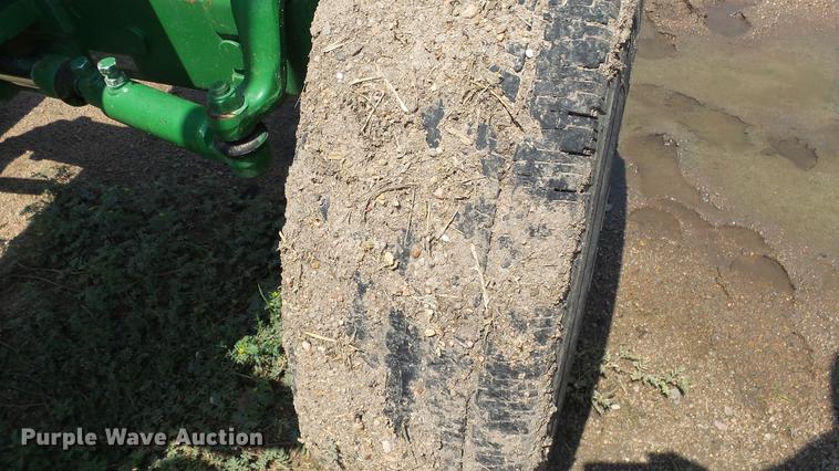 image for item ET9335 2015 John Deere 5055E tractor