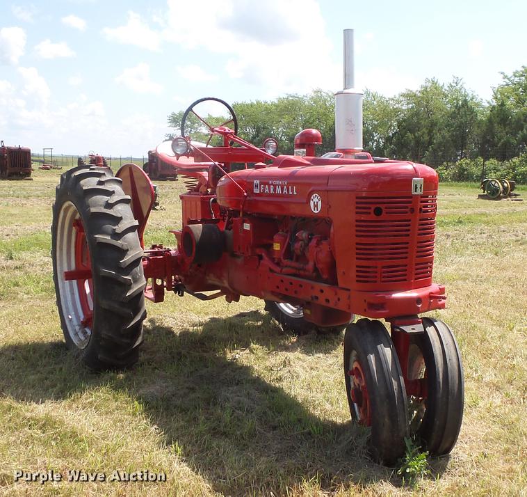image for item EV9023 Farmall Super H tractor