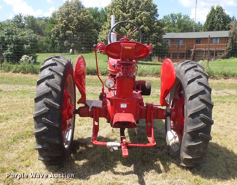 image for item EV9023 Farmall Super H tractor