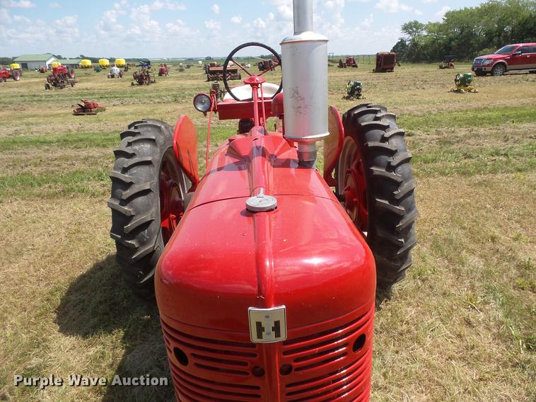 image for item EV9023 Farmall Super H tractor