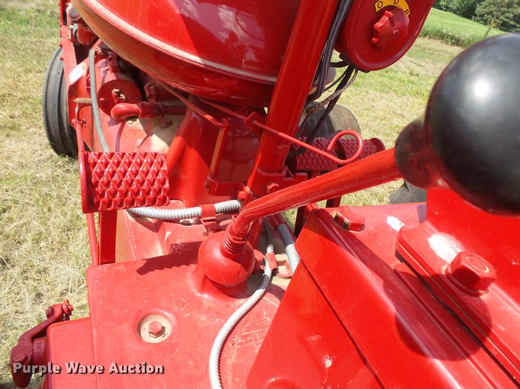 image for item EV9023 Farmall Super H tractor