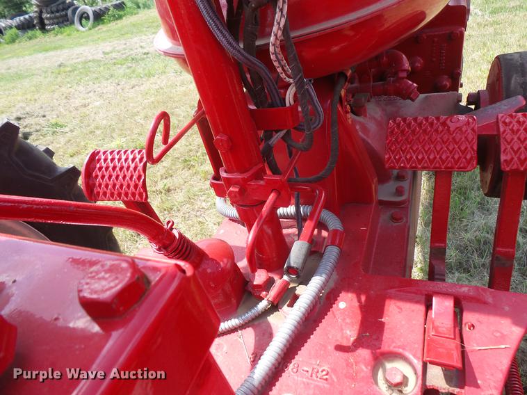 image for item EV9023 Farmall Super H tractor