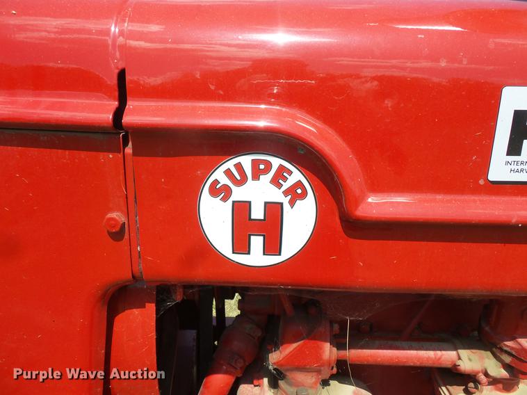 image for item EV9023 Farmall Super H tractor