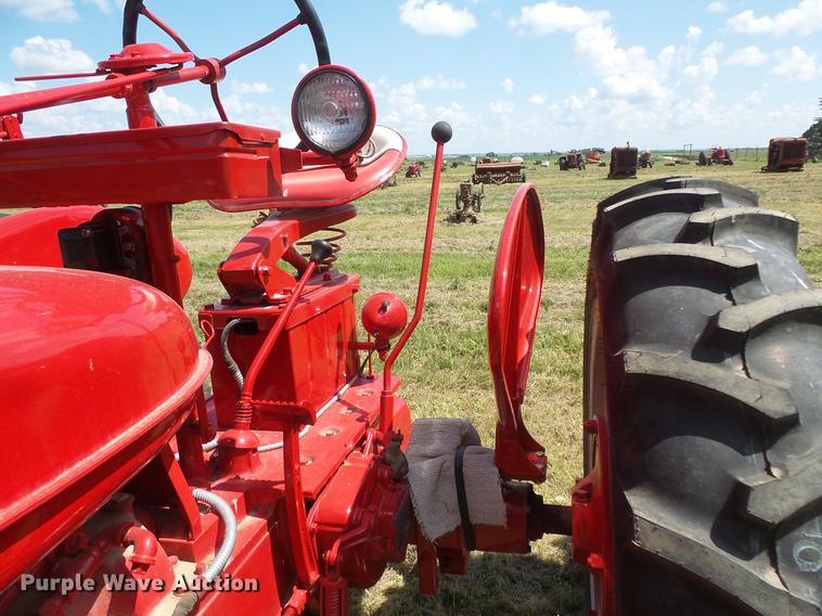 image for item EV9023 Farmall Super H tractor