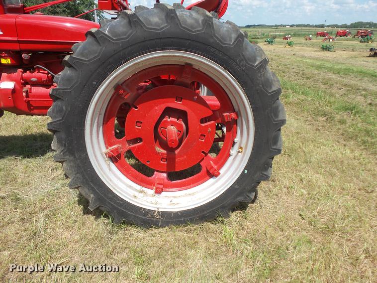 image for item EV9023 Farmall Super H tractor