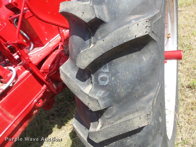 image for item EV9023 Farmall Super H tractor