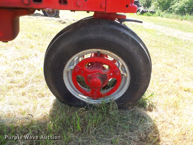 image for item EV9023 Farmall Super H tractor