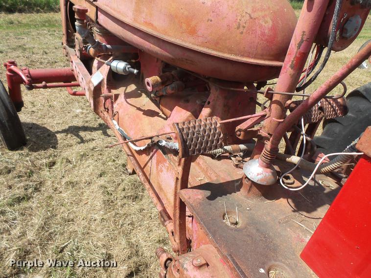 image for item EV9026 Farmall Super H tractor