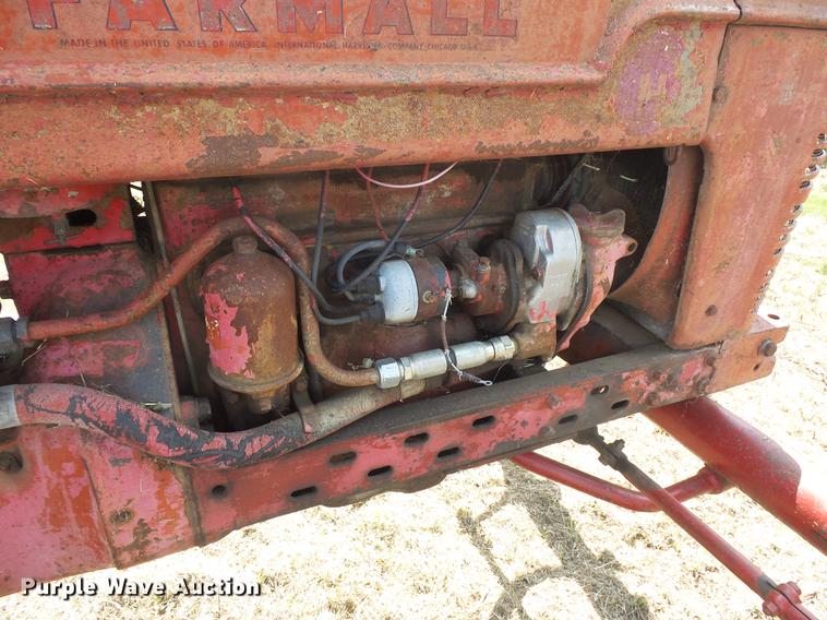 image for item EV9026 Farmall Super H tractor