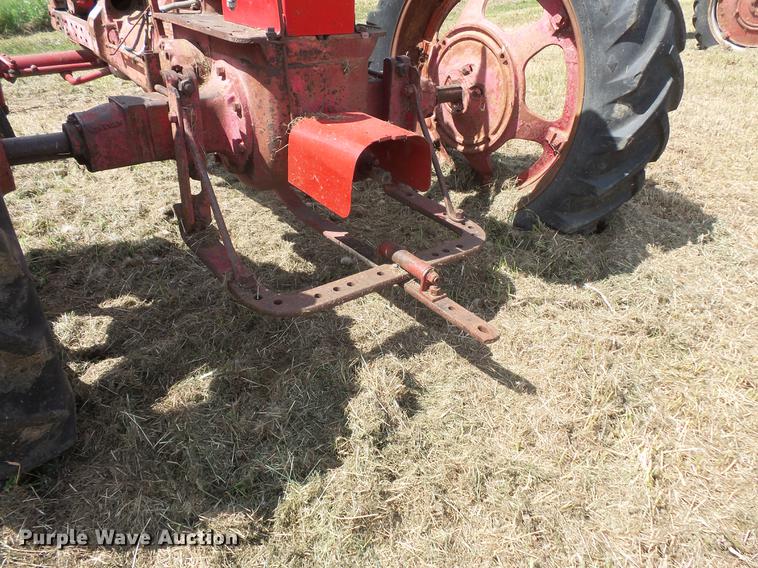 image for item EV9026 Farmall Super H tractor