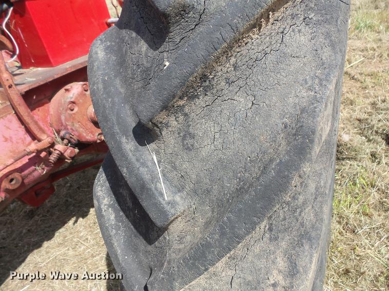 image for item EV9026 Farmall Super H tractor