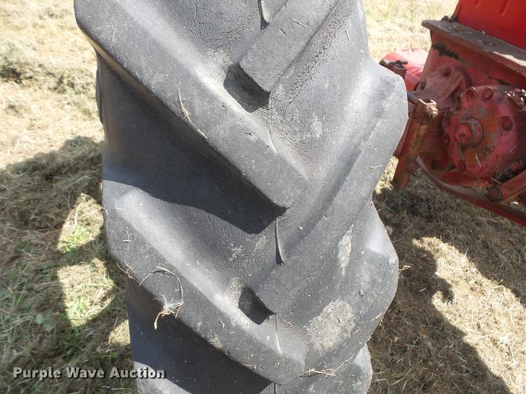 image for item EV9026 Farmall Super H tractor