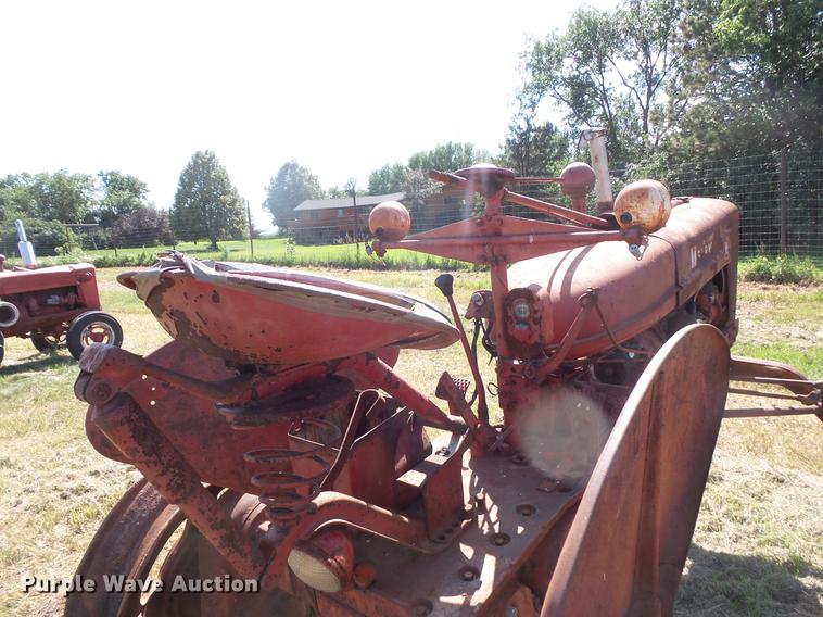 image for item EV9032 Farmall H tractor