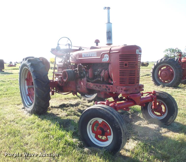 image for item EV9036 Farmall Super M-TA tractor