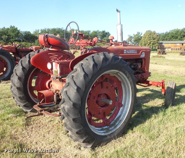 image for item EV9036 Farmall Super M-TA tractor