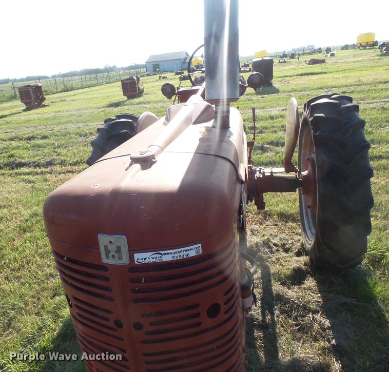 image for item EV9036 Farmall Super M-TA tractor