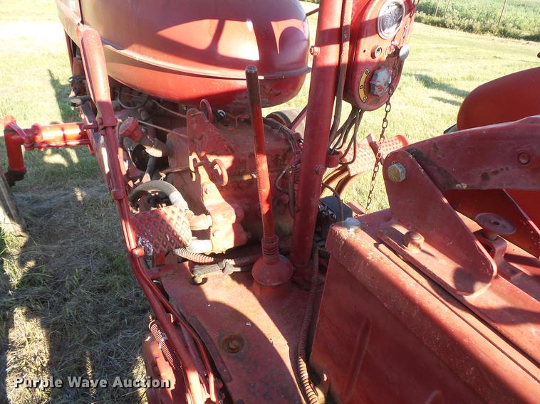 image for item EV9036 Farmall Super M-TA tractor