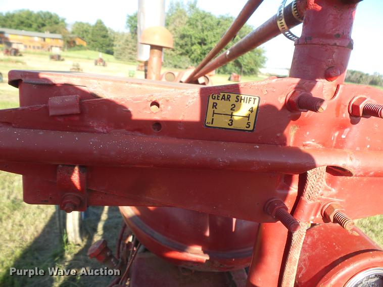 image for item EV9036 Farmall Super M-TA tractor
