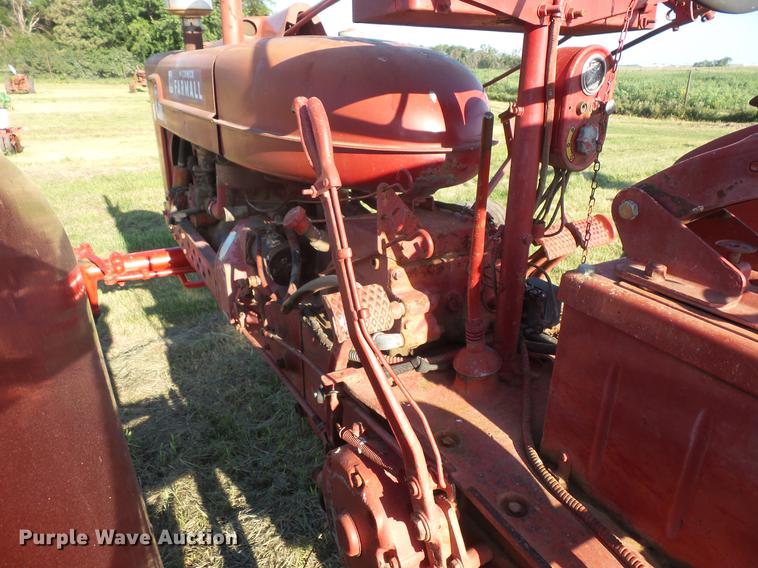 image for item EV9036 Farmall Super M-TA tractor