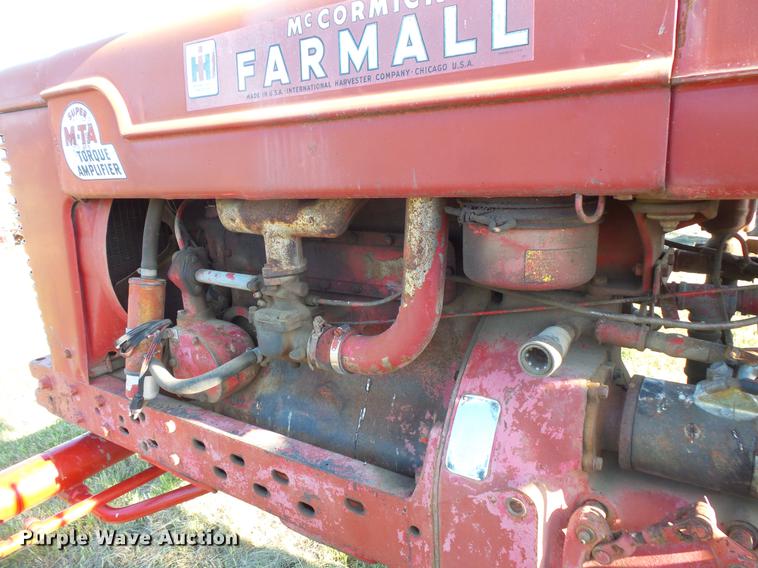 image for item EV9036 Farmall Super M-TA tractor