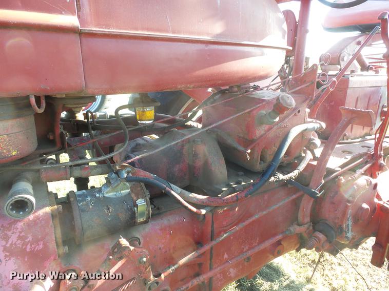 image for item EV9036 Farmall Super M-TA tractor