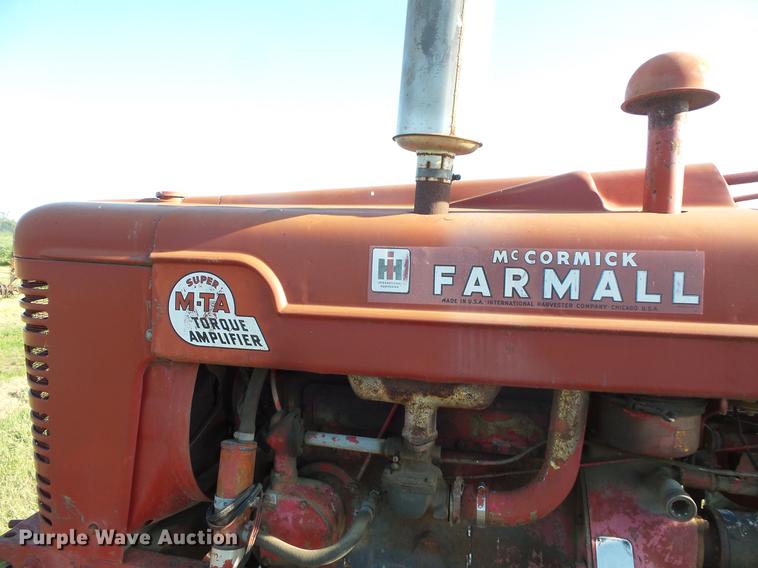 image for item EV9036 Farmall Super M-TA tractor