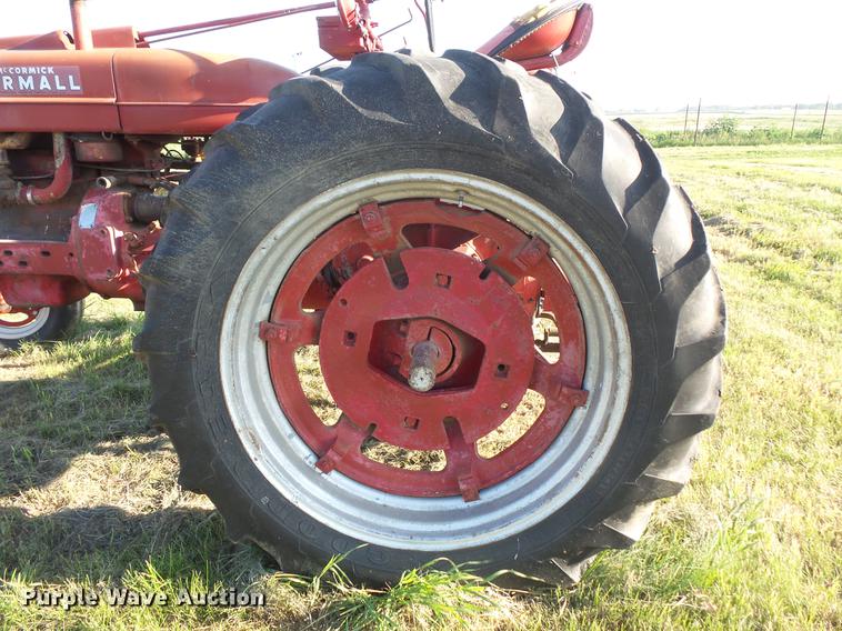 image for item EV9036 Farmall Super M-TA tractor