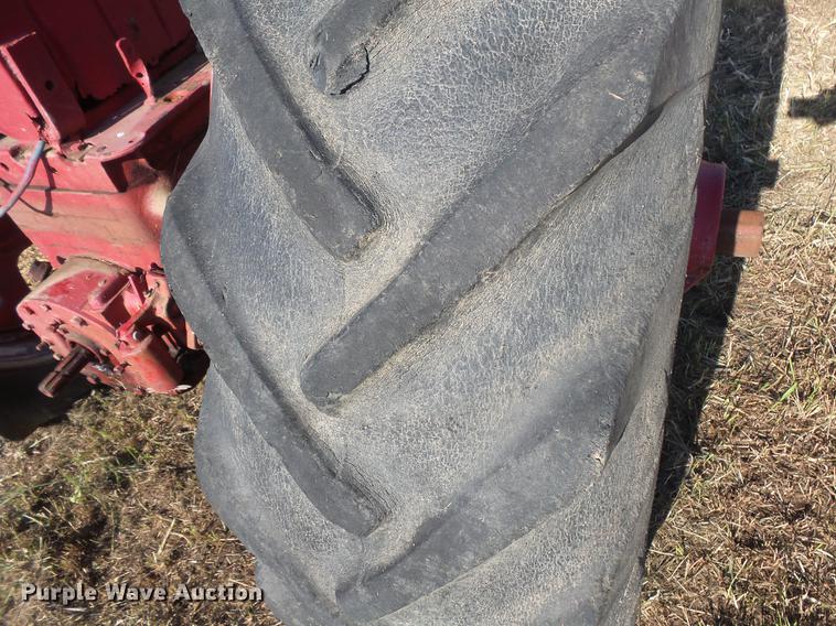 image for item EV9039 Farmall Super M-TA tractor