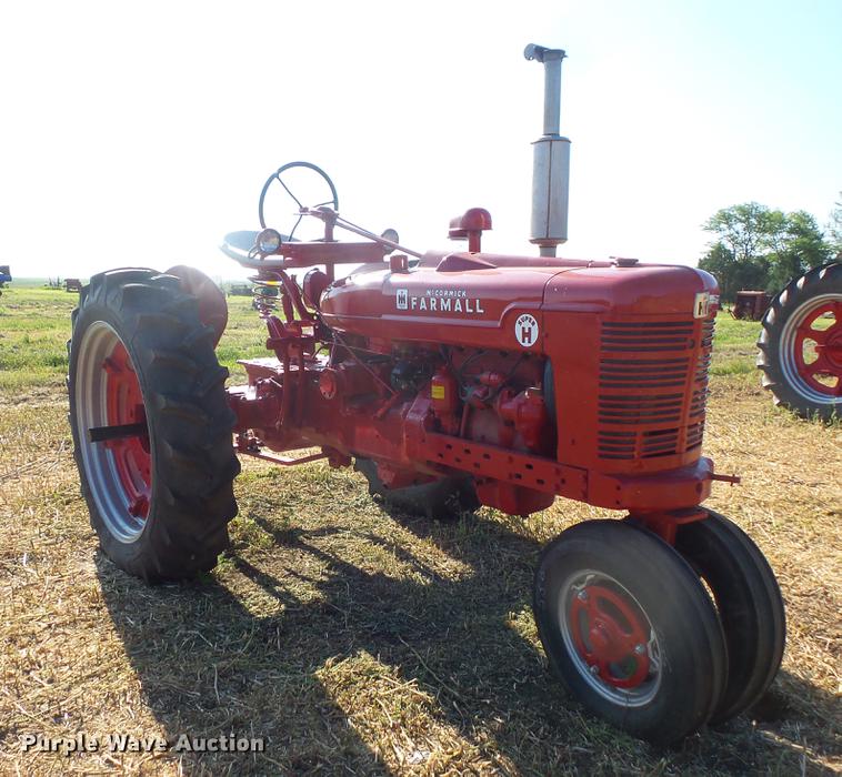 image for item EV9040 Farmall Super H tractor