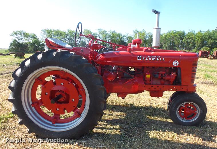 image for item EV9040 Farmall Super H tractor