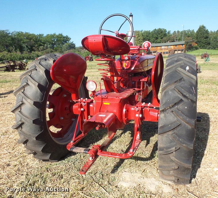 image for item EV9040 Farmall Super H tractor