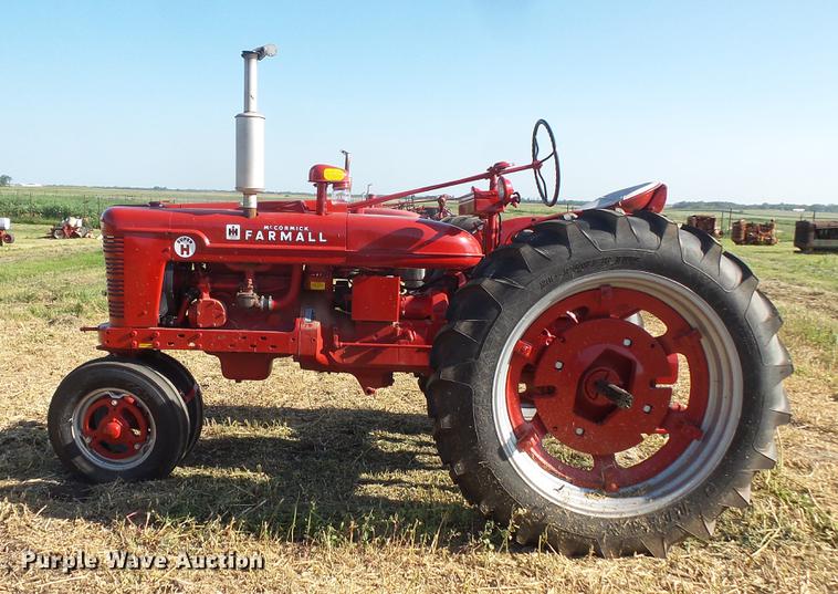 image for item EV9040 Farmall Super H tractor