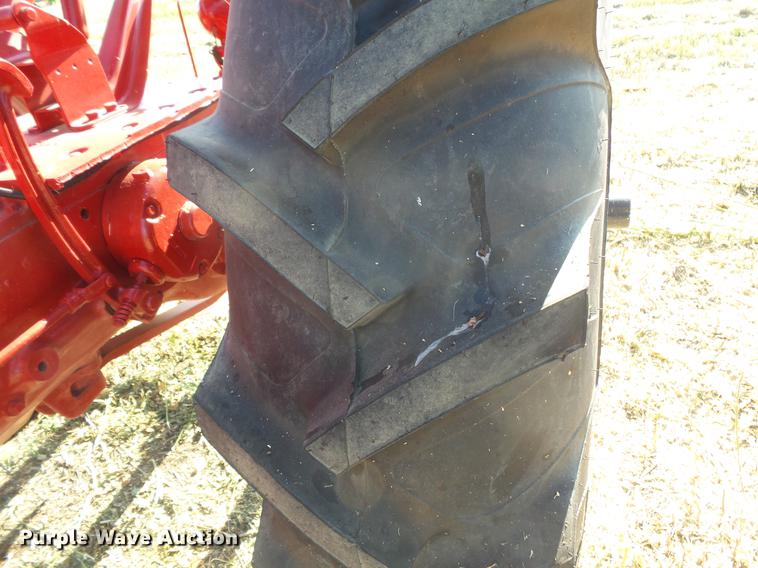 image for item EV9040 Farmall Super H tractor