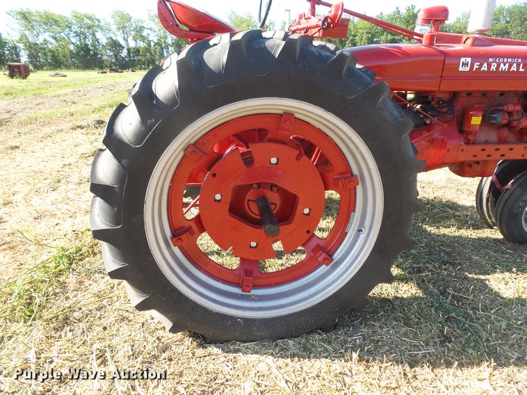 image for item EV9040 Farmall Super H tractor
