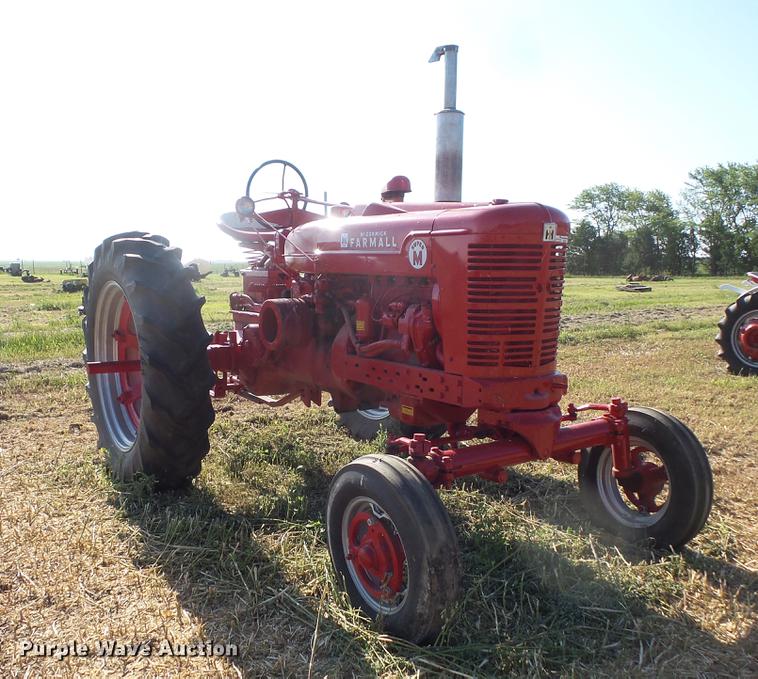 image for item EV9041 Farmall Super M tractor