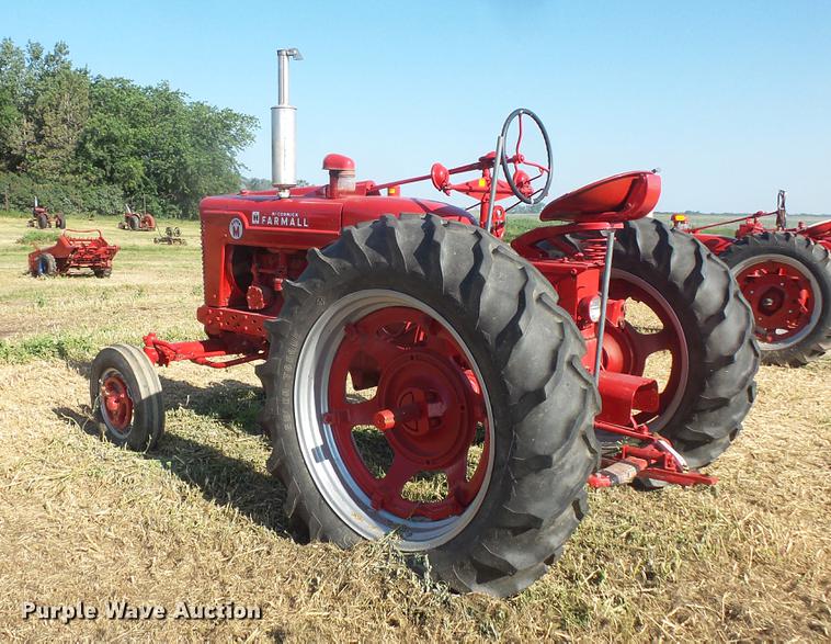 image for item EV9041 Farmall Super M tractor