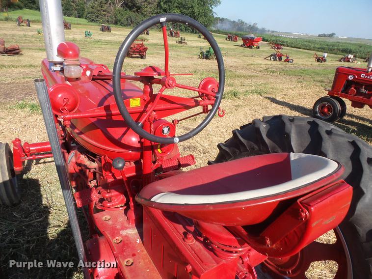 image for item EV9041 Farmall Super M tractor