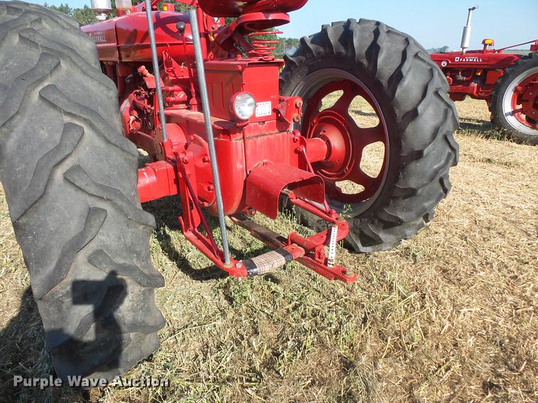 image for item EV9041 Farmall Super M tractor