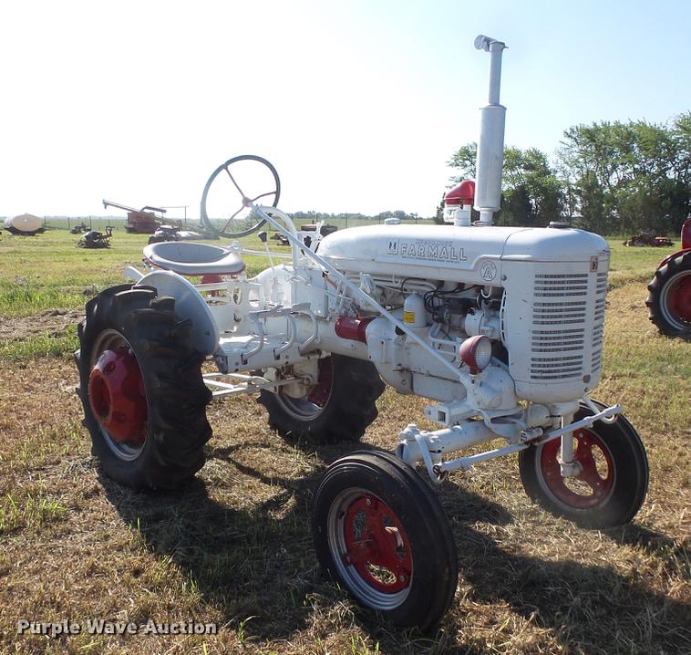 image for item EV9042 Farmall Super A tractor