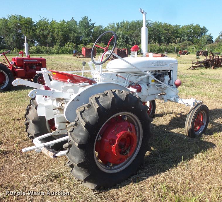 image for item EV9042 Farmall Super A tractor