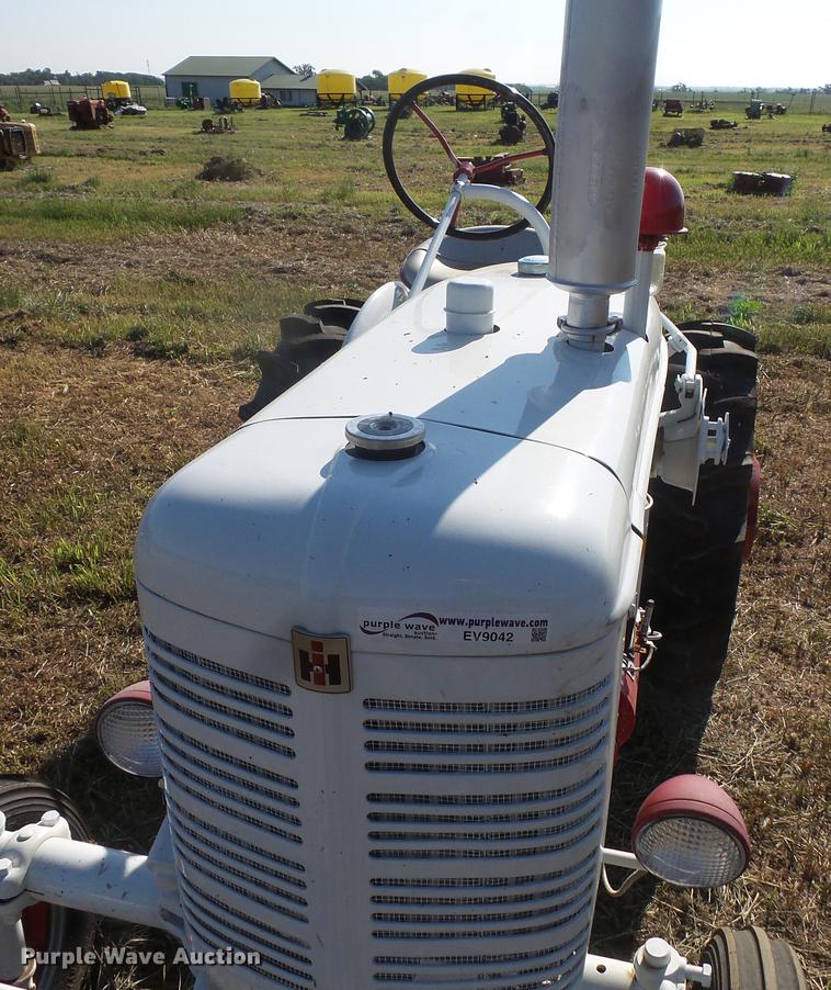 image for item EV9042 Farmall Super A tractor