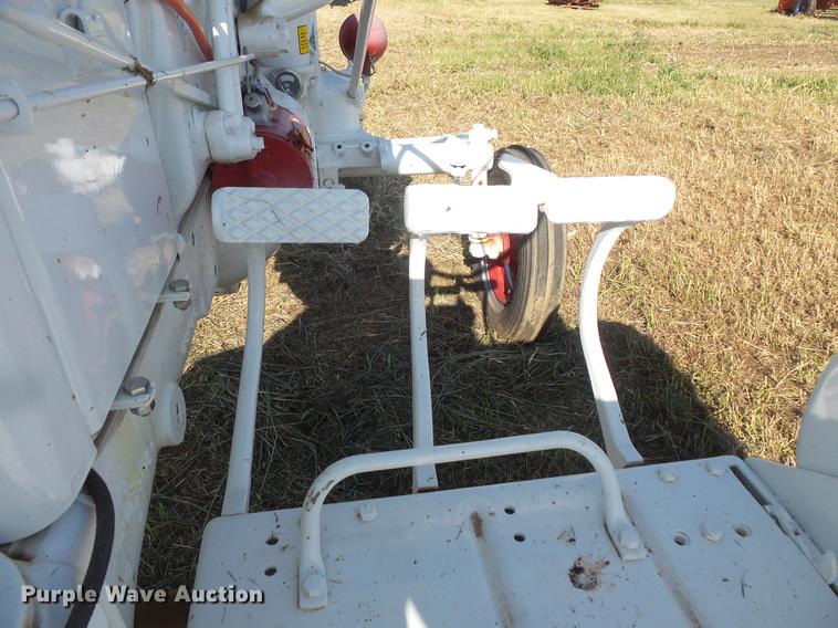 image for item EV9042 Farmall Super A tractor