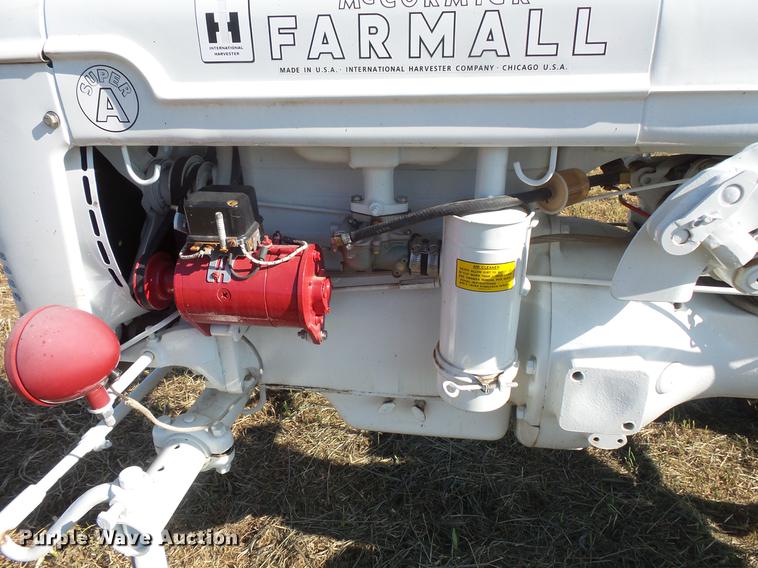 image for item EV9042 Farmall Super A tractor