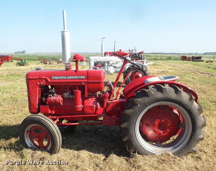 image for item EV9043 W.F. Hebard & Co A21 tractor