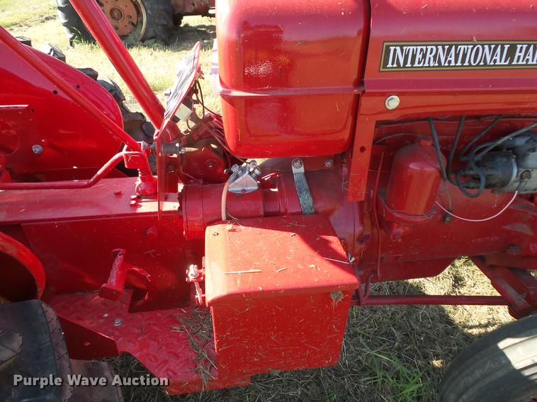 image for item EV9043 W.F. Hebard & Co A21 tractor