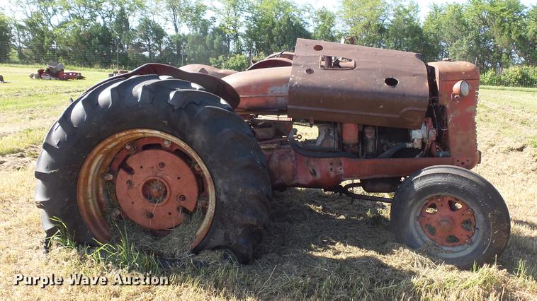 image for item EV9044 McCormick Super WD-9 tractor