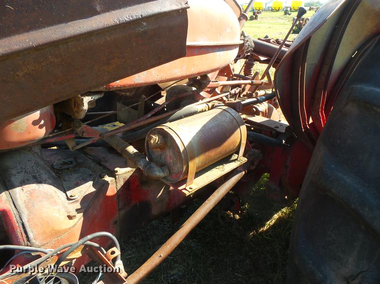 image for item EV9044 McCormick Super WD-9 tractor